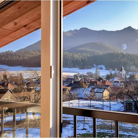 Pemikas I Διαμέρισμα Liptovský Mikuláš