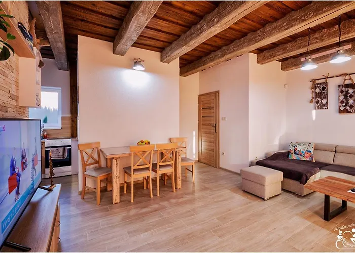 Apartment Pemikas I
